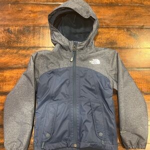 The NorthFace Warm Storm Jacket (Little Kids XS 6)
